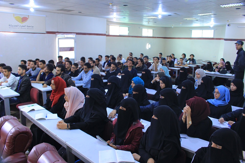 استقبال الطلاب الجدد وتدشين العام الدراسي الجديد 2020/2019م