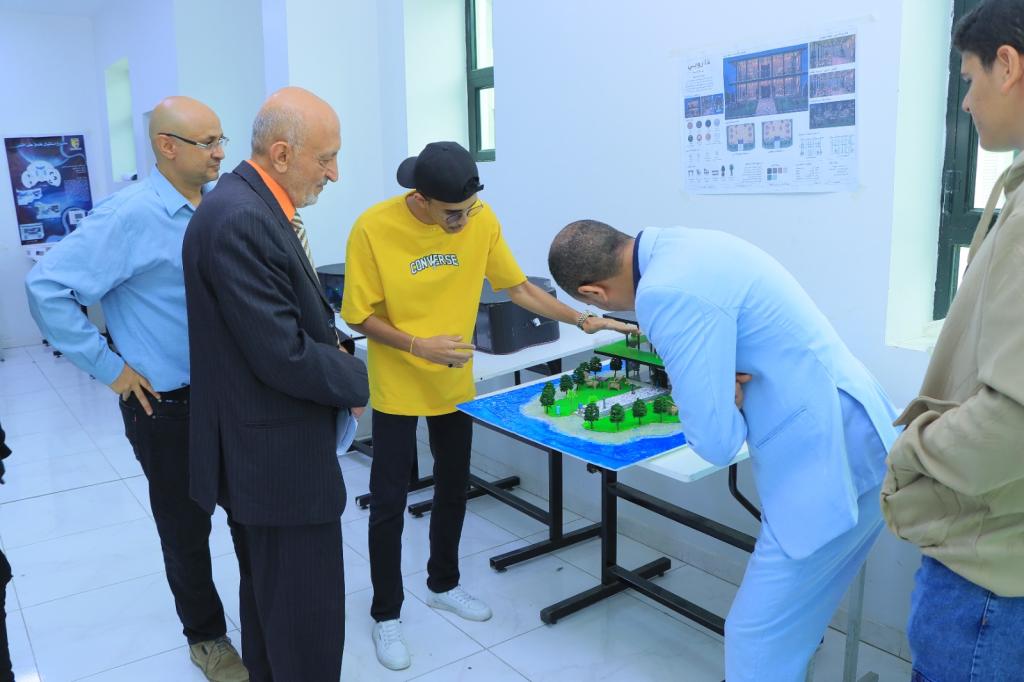مخرجات 